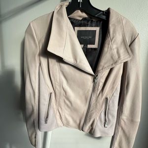 Andrew Marc Jacket. Size Small. Cream.